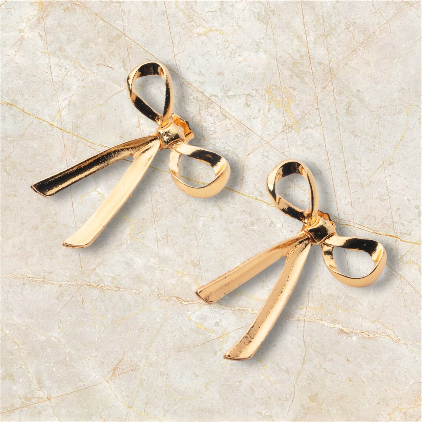 Bow earrings